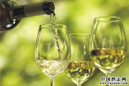 質(zhì)譜分析法發(fā)現(xiàn)或許白葡萄酒并不真的存在