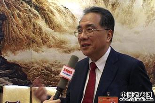 全國政協(xié)委員周安達(dá)源:提案關(guān)注白酒標(biāo)準(zhǔn)