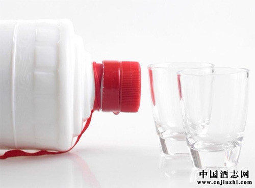 白酒出現(xiàn)混濁和沉淀的原因是什么?